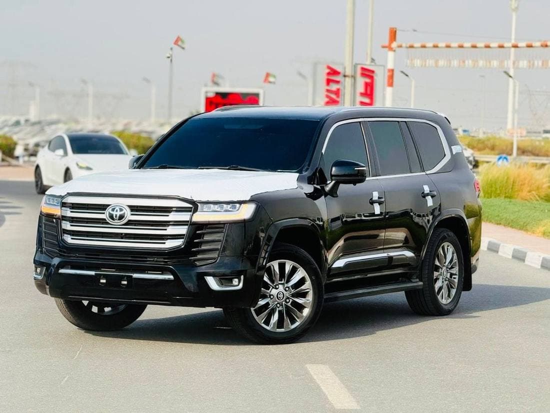 2019 Toyota Land Cruiser GXR