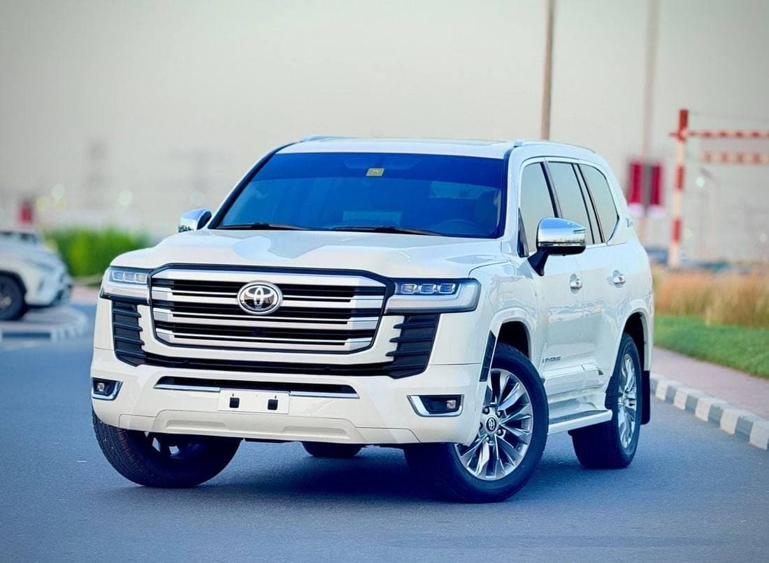 2019 Toyota Land Cruiser GXR thumbnail 2