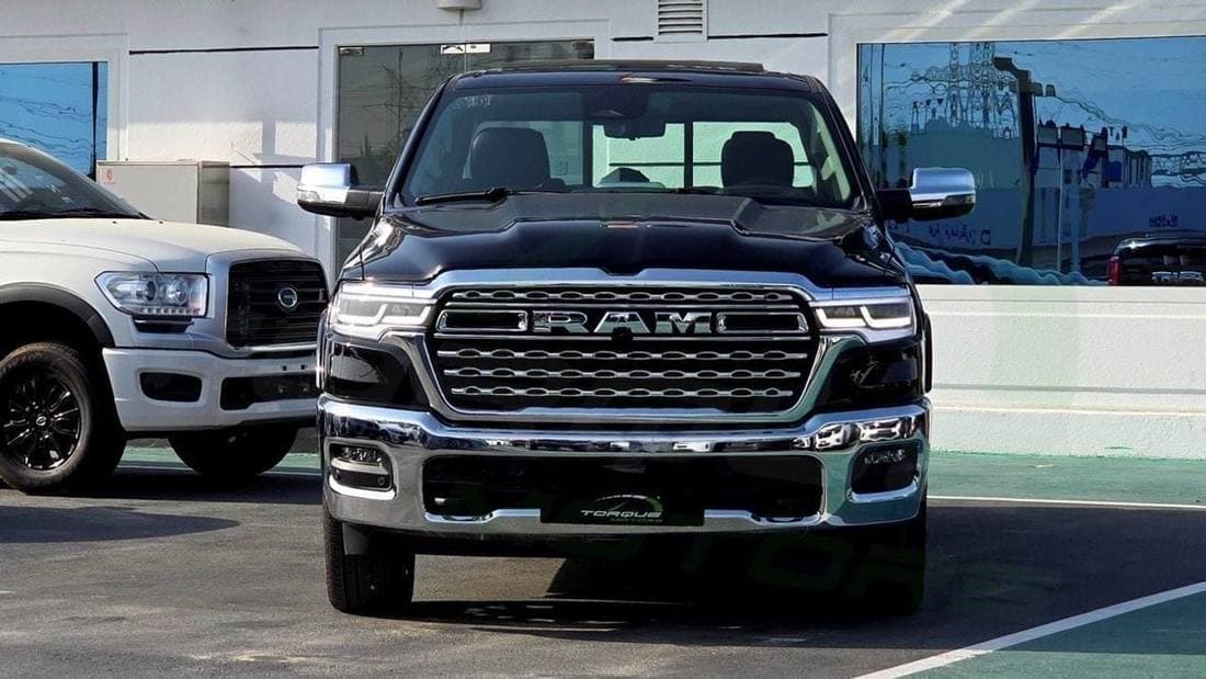 2026 RAM 1500 Limited Longhorn Crew Cab Hurricane H.O 3.0TT thumbnail 3