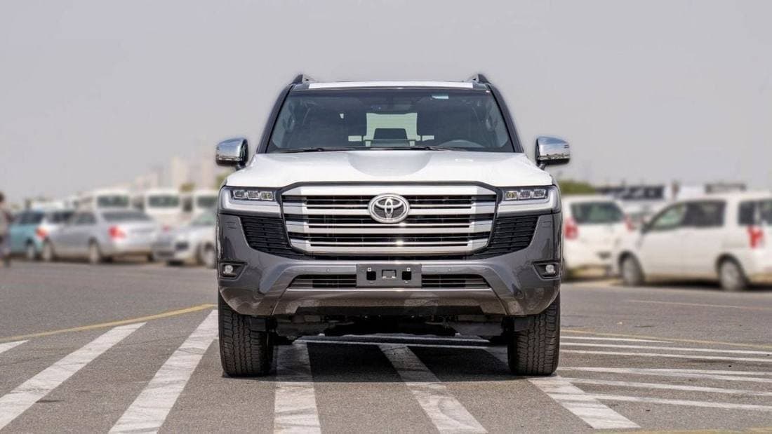 2024 Toyota Land Cruiser VX thumbnail 2