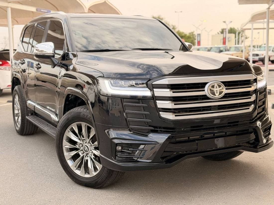 2023 Toyota Land Cruiser GXR thumbnail 4