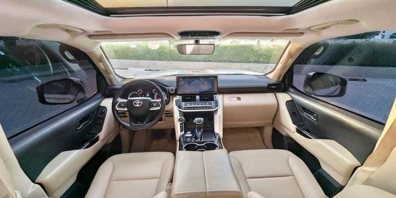 2023 Toyota Land Cruiser GXR thumbnail 5
