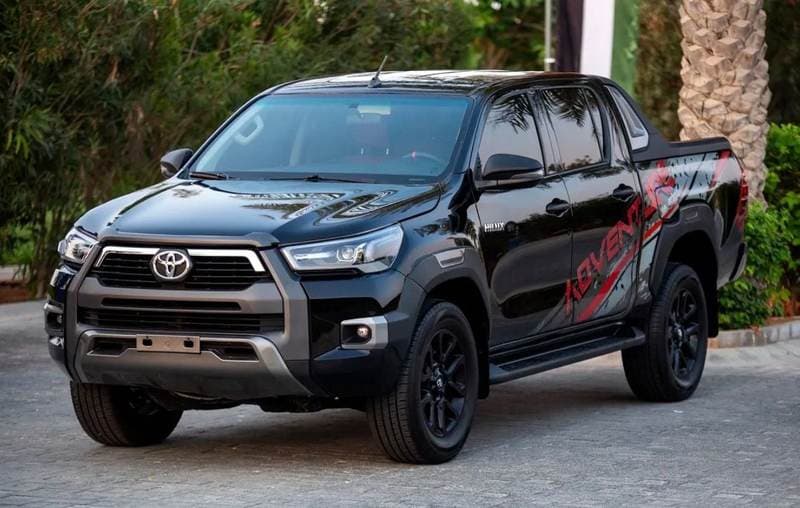 2019 Toyota Hilux GLX thumbnail 4