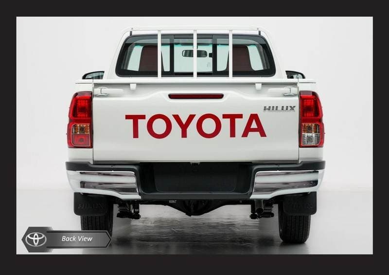 2026 Toyota Hilux GL thumbnail 3