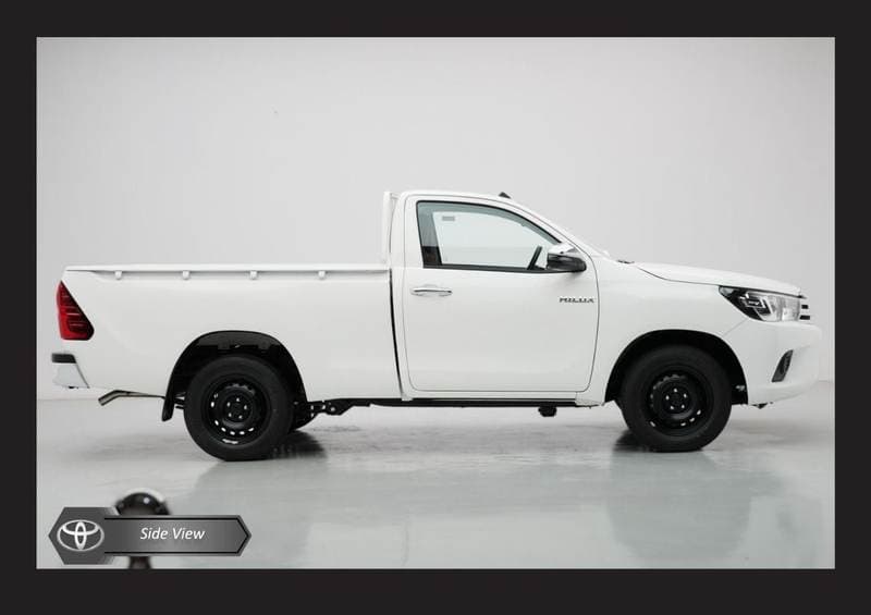 2026 Toyota Hilux GL thumbnail 4