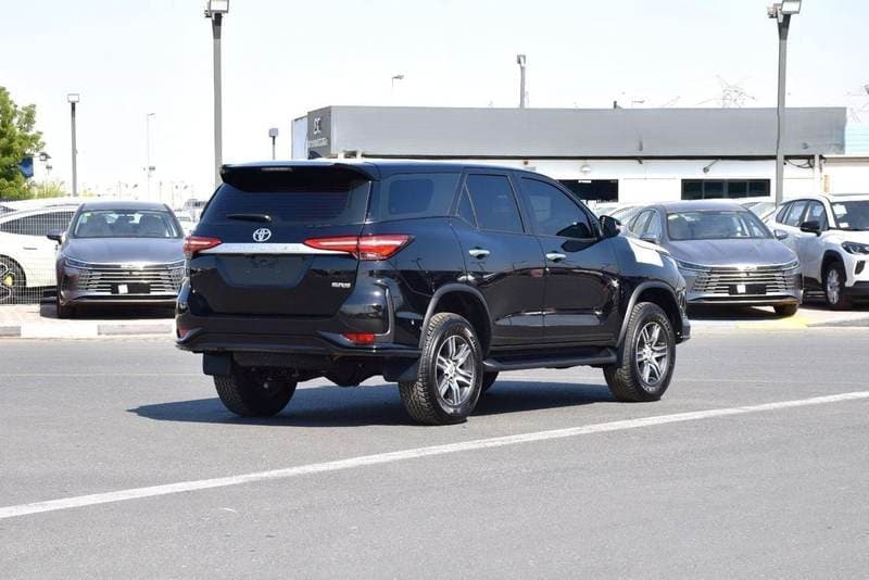 2026 Toyota Fortuner EXR thumbnail 5