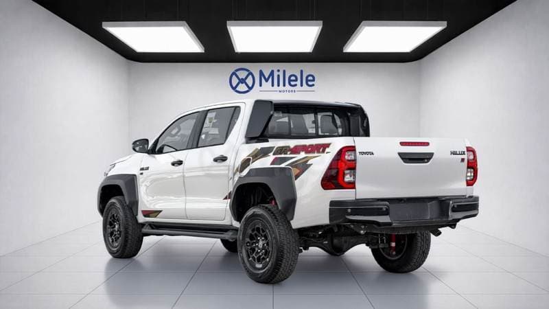 2026 Toyota Hilux GR SPORT thumbnail 7