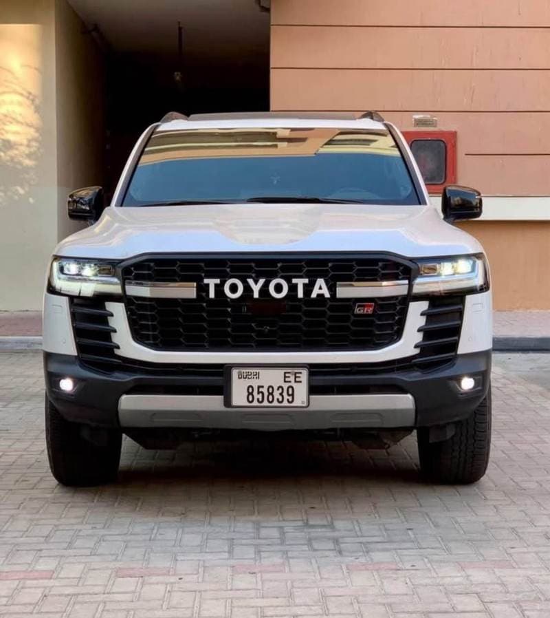 2022 Toyota Land Cruiser GR SPORT thumbnail 5
