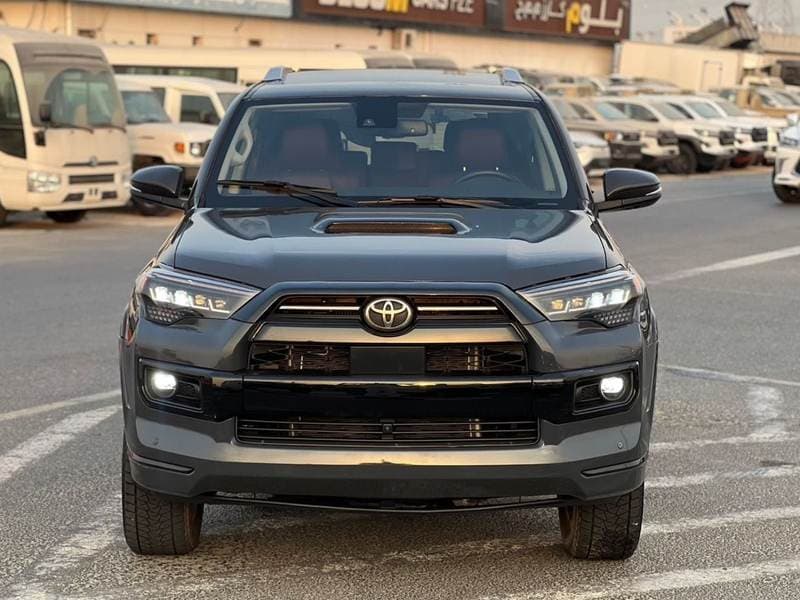 2024 Toyota 4Runner thumbnail 2