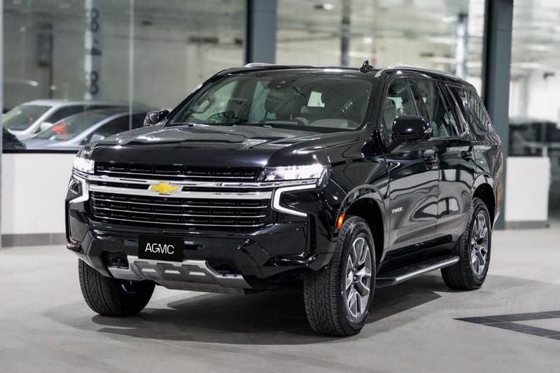 2024 Chevrolet Tahoe LT thumbnail 4