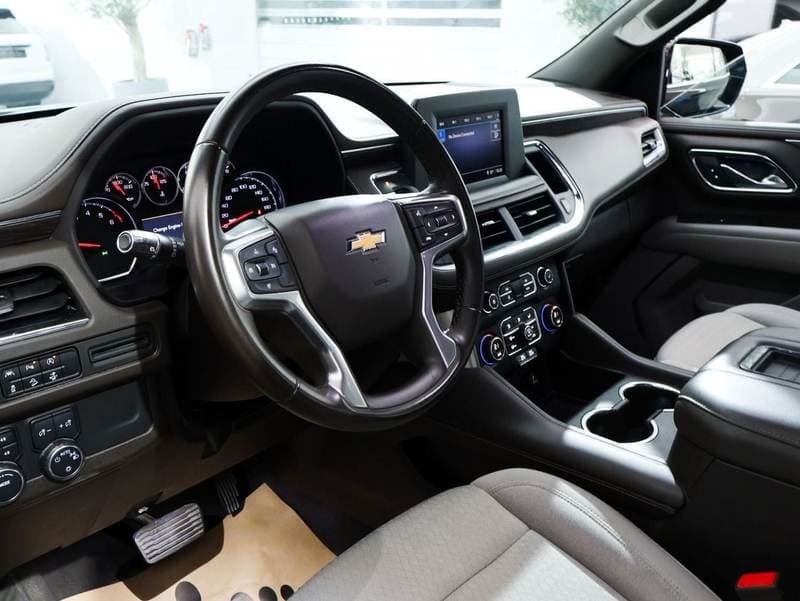 2024 Chevrolet Tahoe LS thumbnail 7