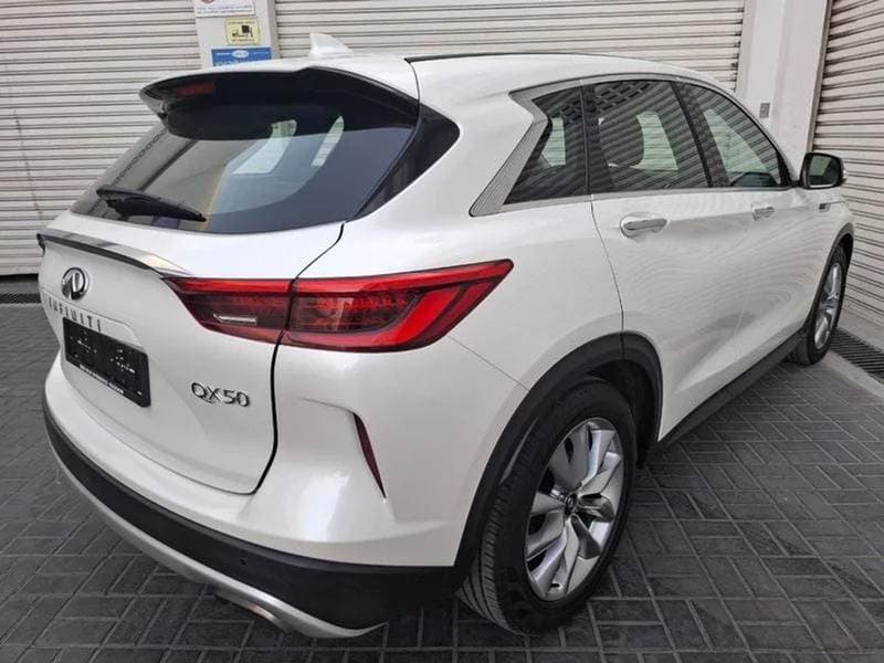 2021 Infiniti QX50 LUXE SENSORY thumbnail 3