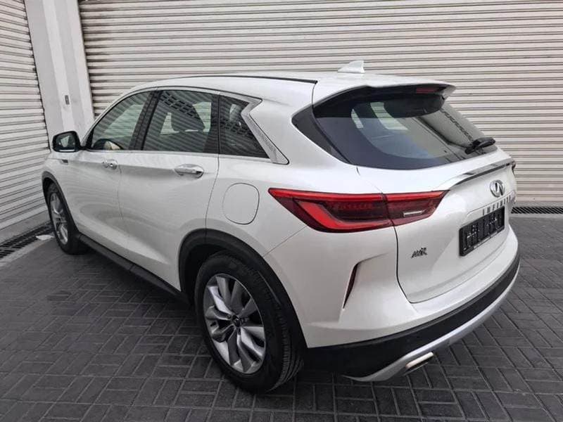 2021 Infiniti QX50 LUXE SENSORY thumbnail 4
