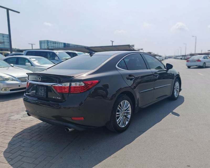 2015 Lexus ES350 PLATINUM thumbnail 4