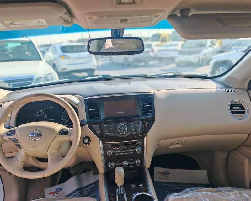 2015 Nissan Pathfinder CLASSIC XE thumbnail 8