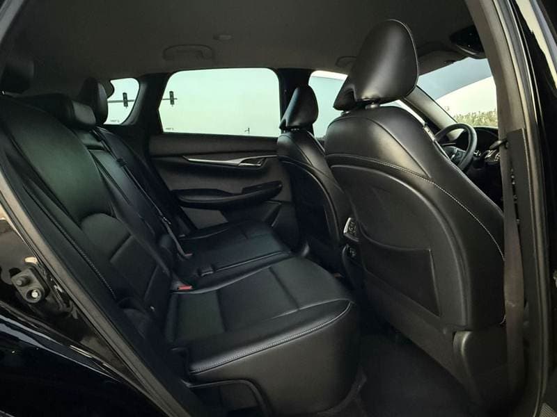 2021 Infiniti QX50 LUXE thumbnail 6