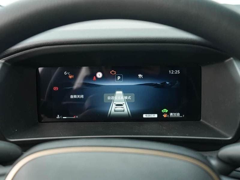 2026 Toyota Corolla thumbnail 5