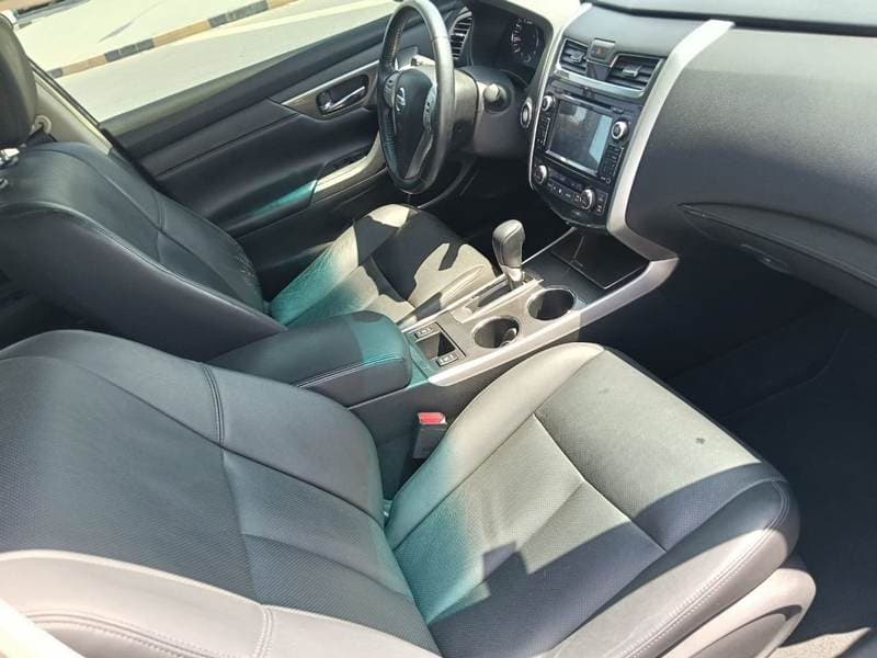 2013 Nissan Altima SL thumbnail 6