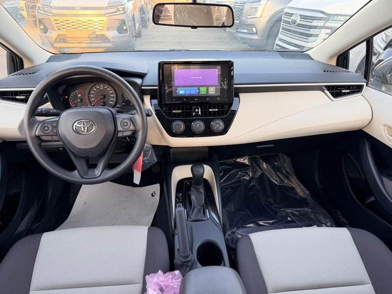 2026 Toyota Corolla XLI thumbnail 4