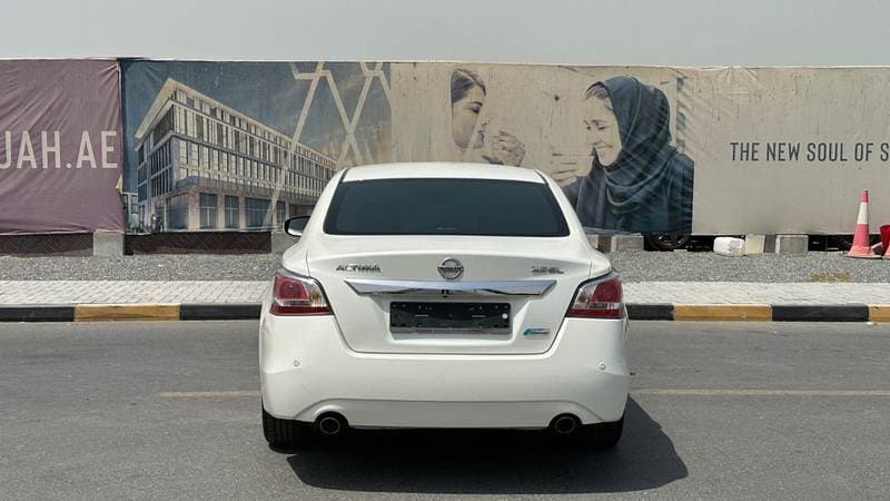 2014 Nissan Altima SL thumbnail 8