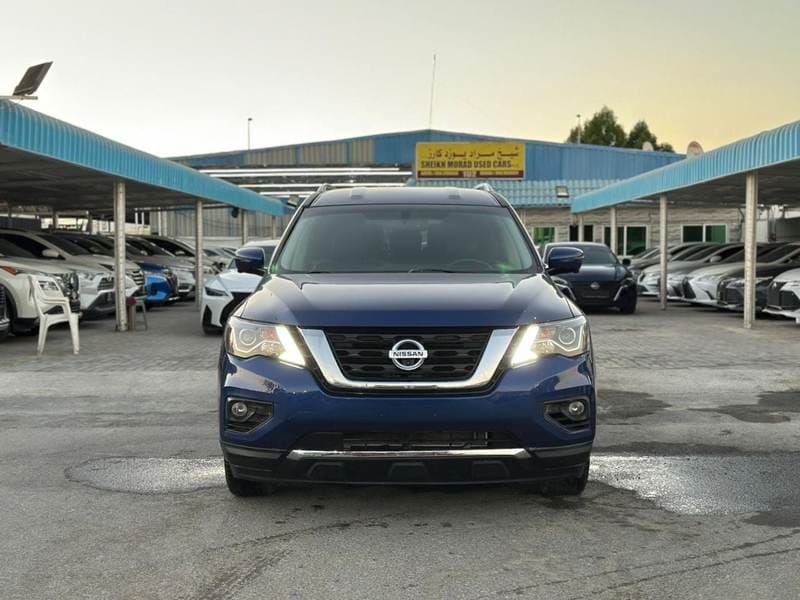 2017 Nissan Pathfinder SL