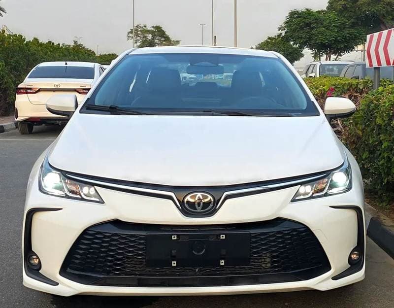 2025 Toyota Corolla XLI EXECUTIVE HEV thumbnail 2