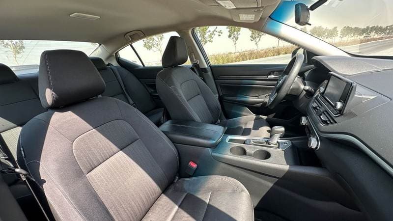 2022 Nissan Altima SV thumbnail 4