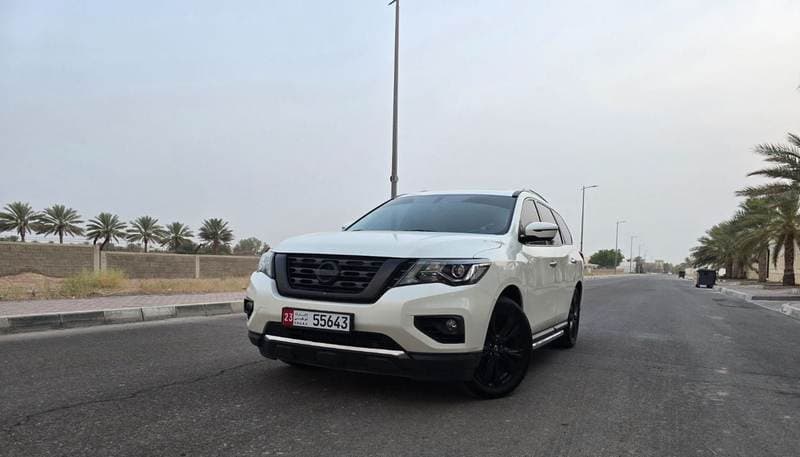 2020 Nissan Pathfinder SL