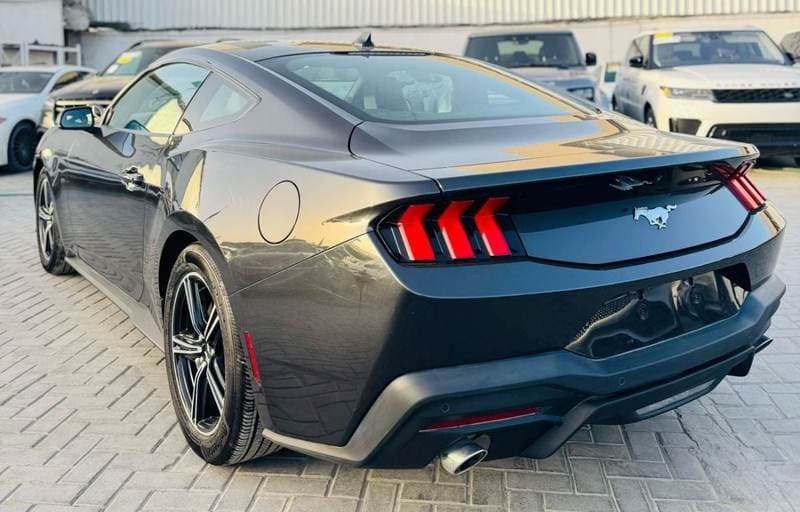 2024 Ford Mustang STANDARD thumbnail 4