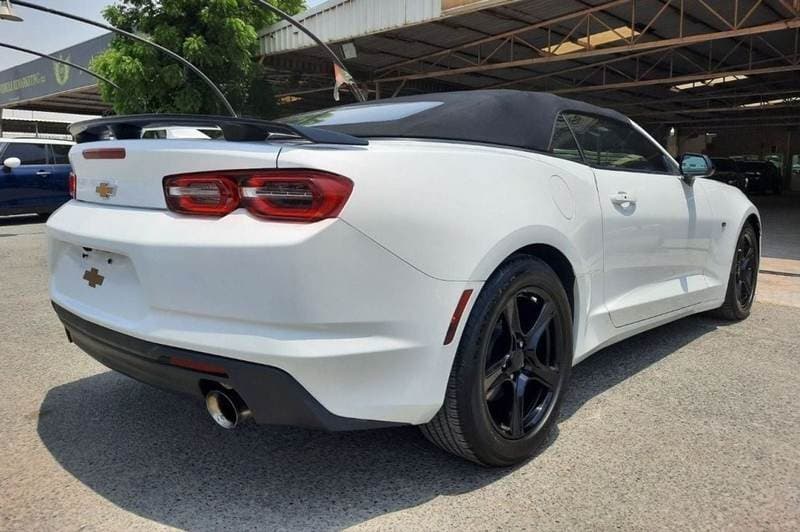 2019 Chevrolet Camaro 3LT RS thumbnail 7