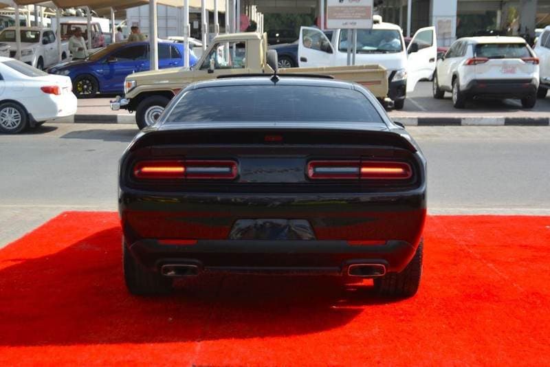 2022 Dodge Challenger R/T thumbnail 7