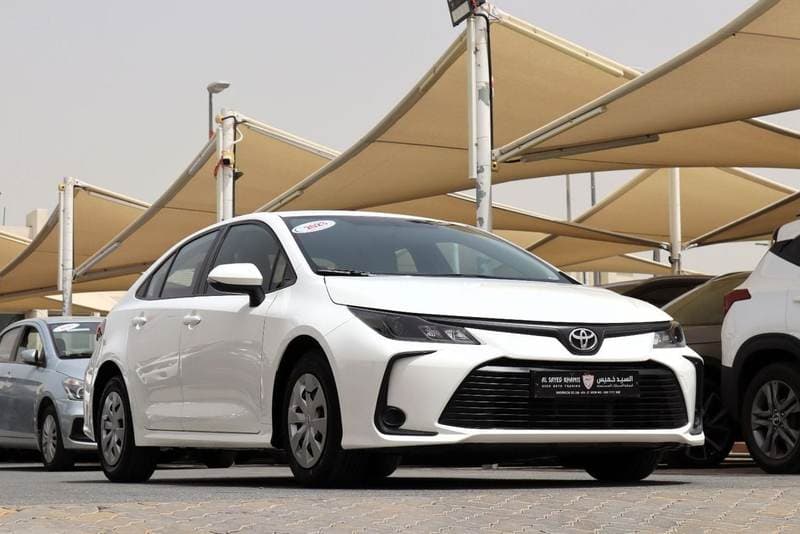 2023 Toyota Corolla XLI thumbnail 3