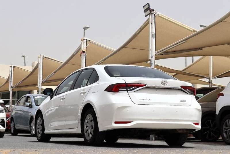 2023 Toyota Corolla XLI thumbnail 4