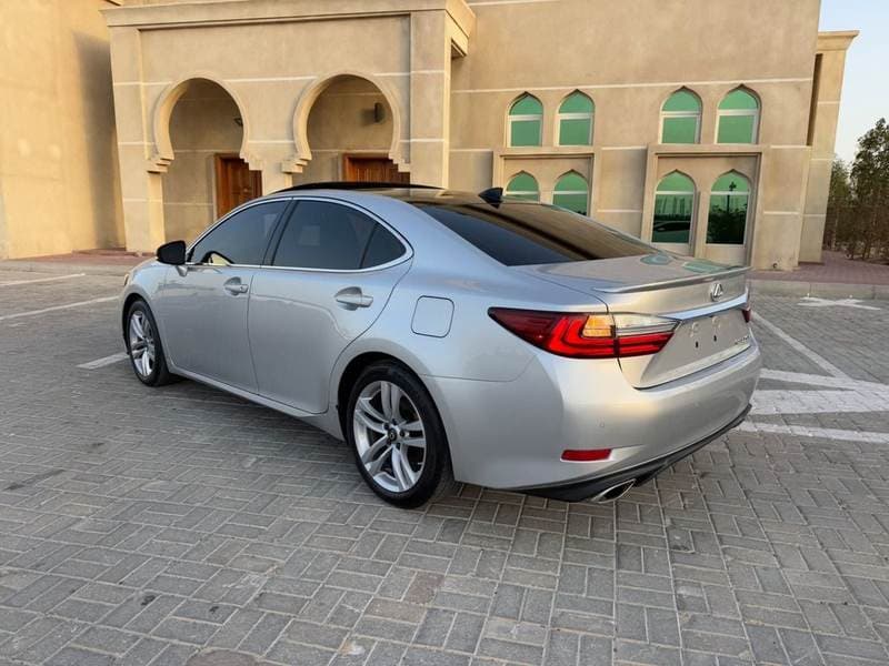 2016 Lexus ES350 PLATINUM thumbnail 5