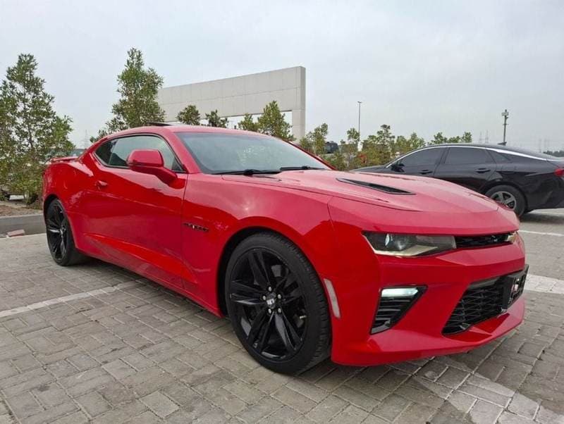 2018 Chevrolet Camaro SS thumbnail 4