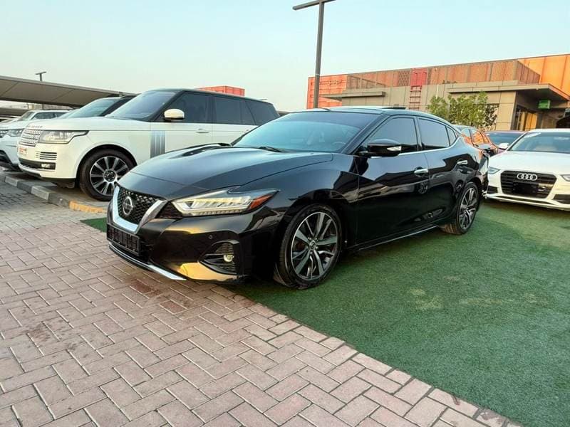 2019 Nissan Maxima SL thumbnail 3