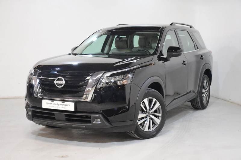 2025 Nissan Pathfinder S thumbnail 3