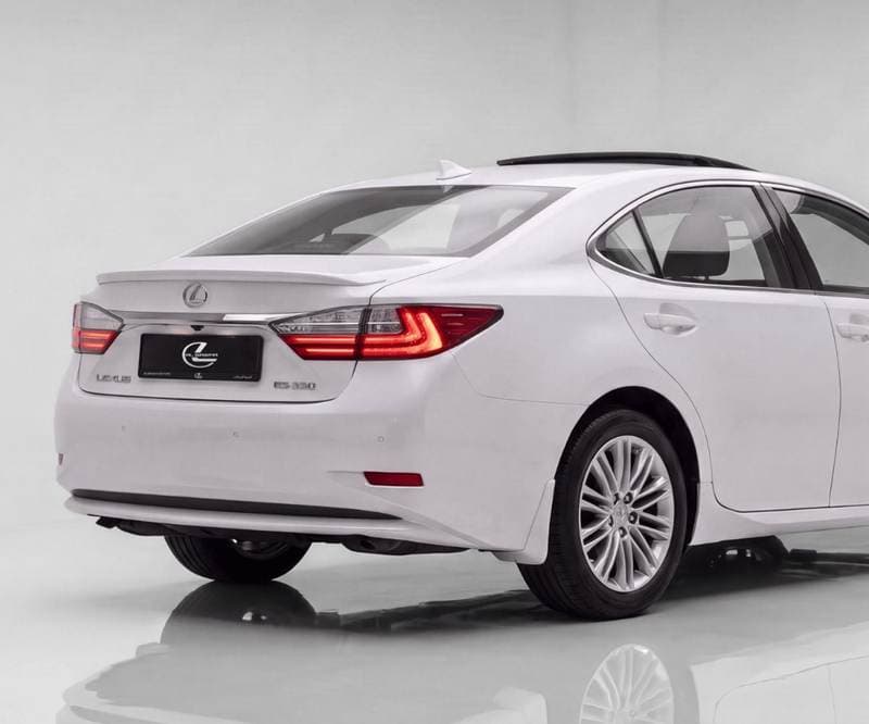 2016 Lexus ES350 PLATINUM thumbnail 3