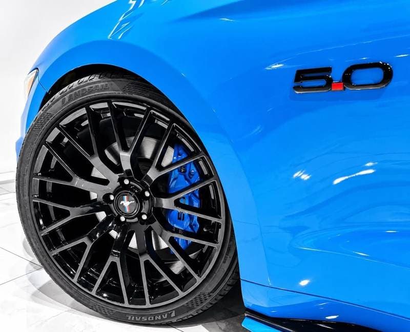 2017 Ford Mustang PREMIUM thumbnail 6