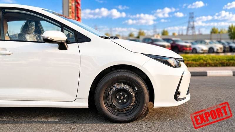 2026 Toyota Corolla XLI thumbnail 5