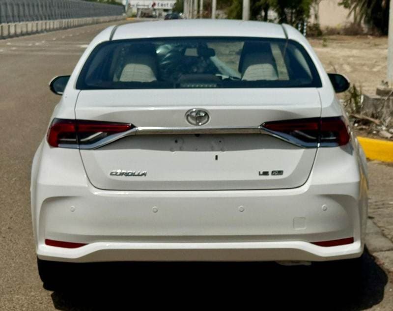 2024 Toyota Corolla XLI thumbnail 6
