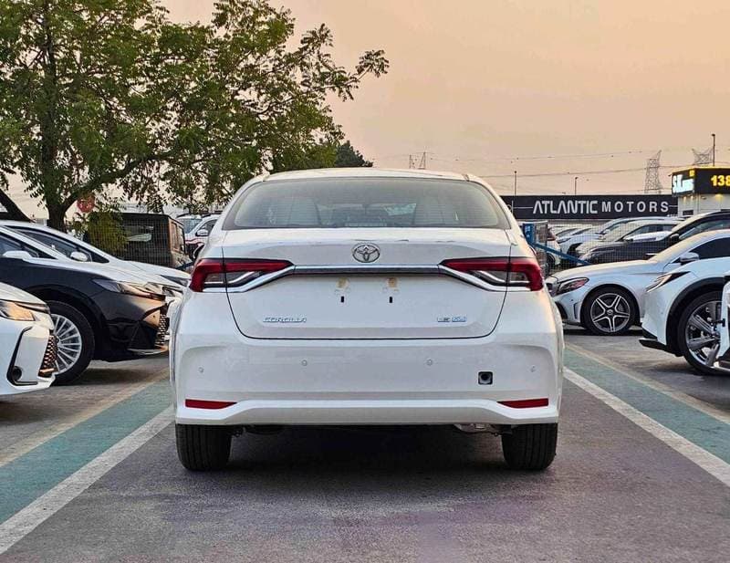 2026 Toyota Corolla XLI thumbnail 4