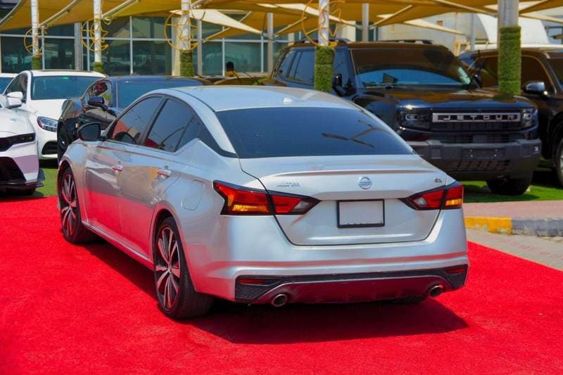2022 Nissan Altima SPORT thumbnail 5