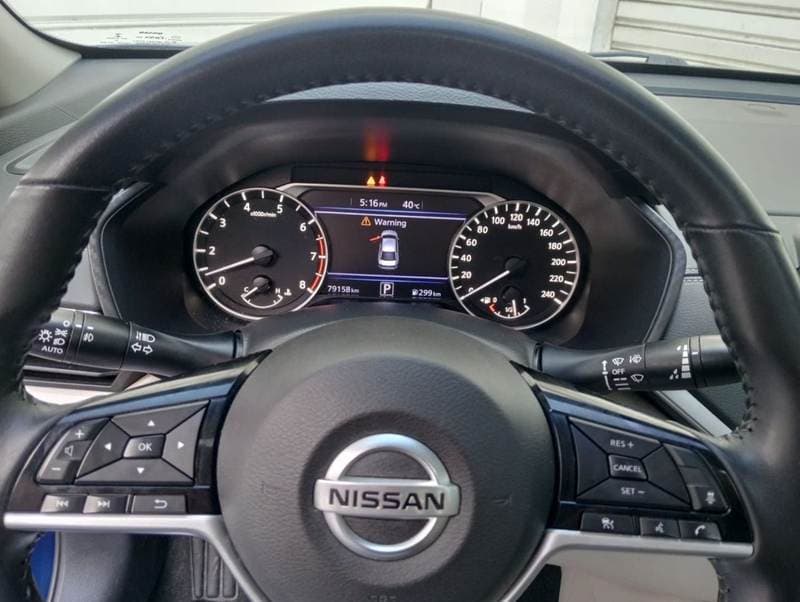 2021 Nissan Altima SV thumbnail 8