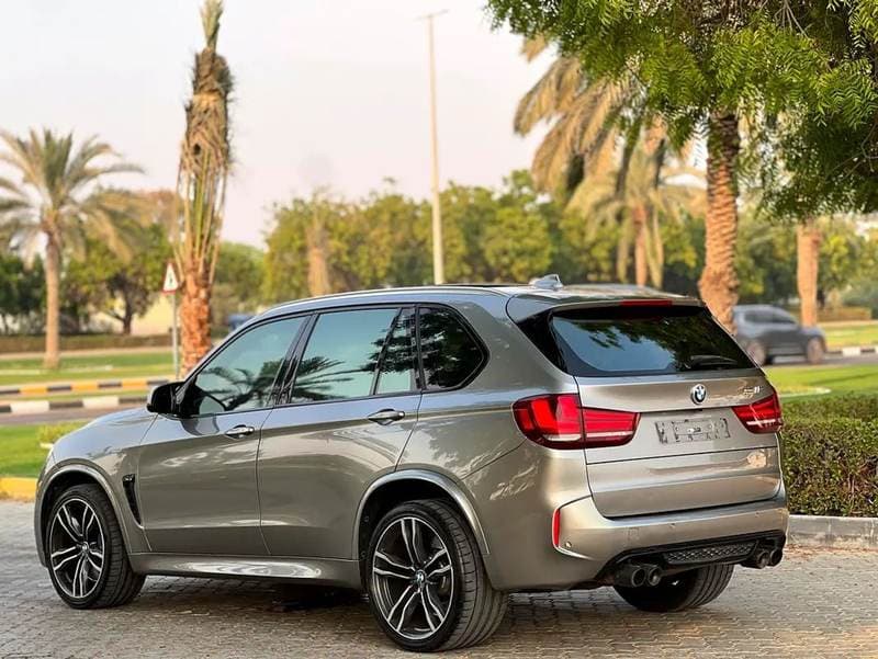 2015 BMW X5 50i M SPORT thumbnail 6