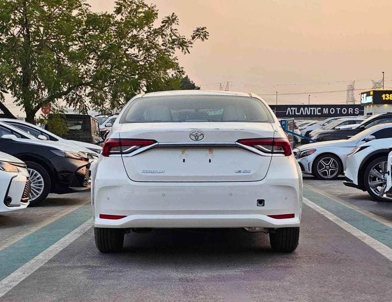 2026 Toyota Corolla XLI thumbnail 4