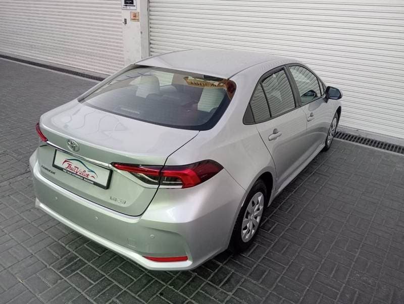 2022 Toyota Corolla XLI thumbnail 2