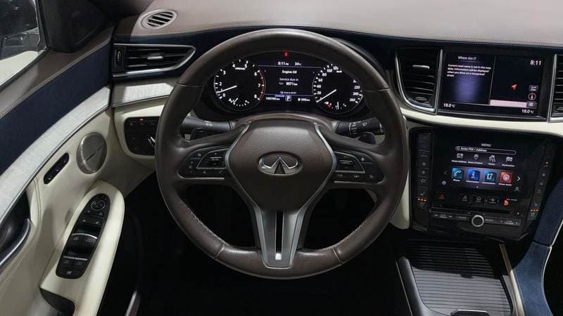 2021 Infiniti QX50 LUXE thumbnail 8