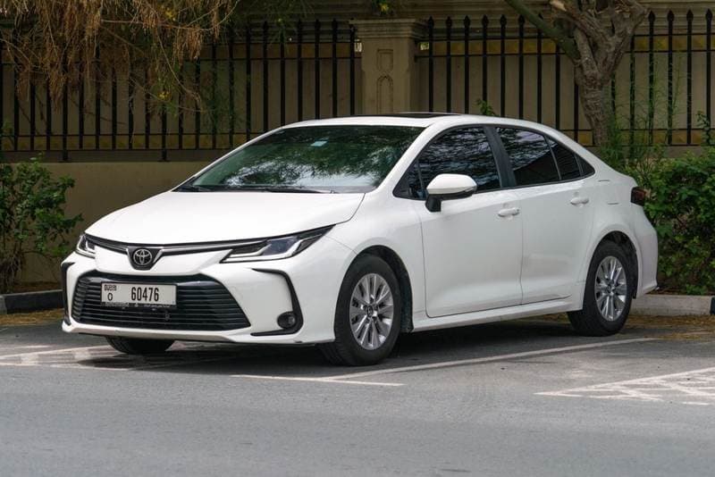 2021 Toyota Corolla STANDARD thumbnail 2
