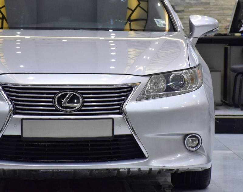 2015 Lexus ES350 PLATINUM thumbnail 4